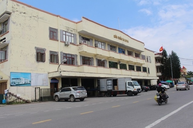 Customs clearance resumed at Quang Ninh’s Ka Long border gate